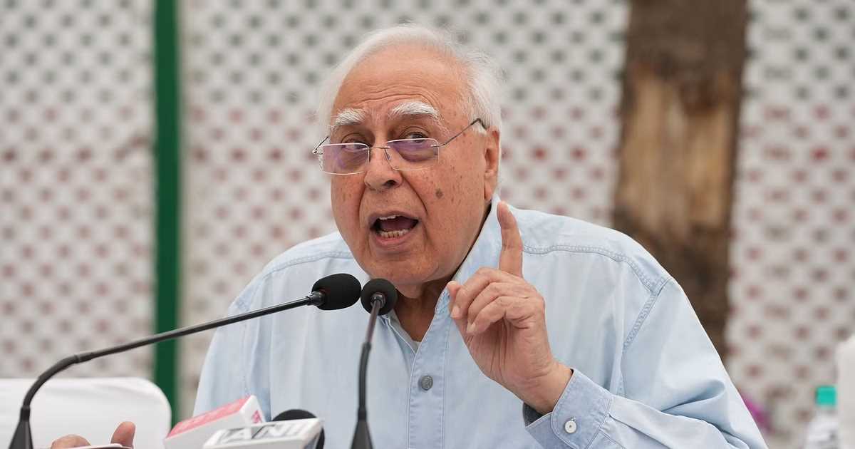 उपभोक्ताओं की चिंता है, लेकिन उत्पादन करने वालों की नहीं : कपिल सिब्बल